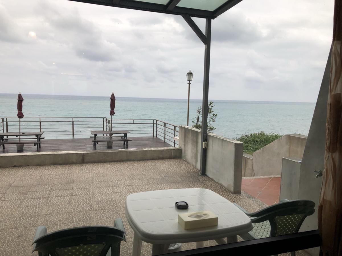礁岩海湾主题民宿 盐寮 外观 照片
